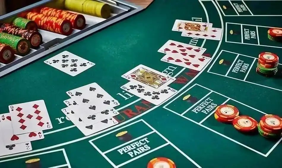 philboss platform interface showing fish game and slot game options